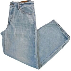 Levi's Light Wash Blue Women's "Baggy‎ Dad" Jeans 28
